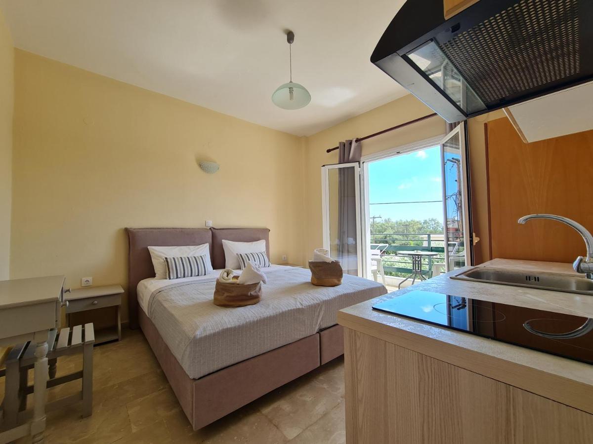 Fontana Apartments Мораитика Екстериор снимка